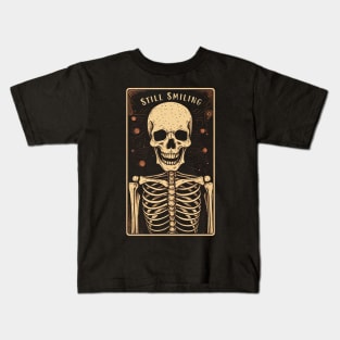 Still Smiling, Skeleton Card, Halloween Kids T-Shirt